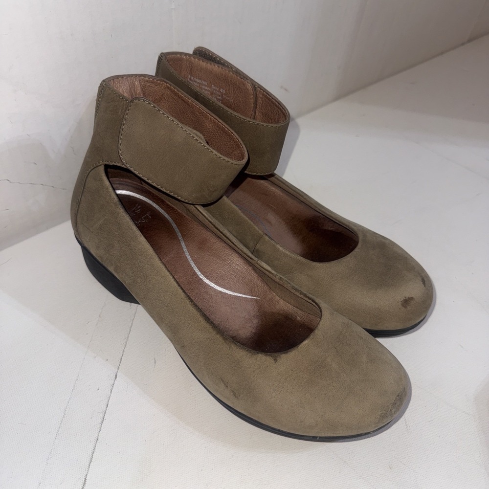 Dansko Taupe Leather Wedge Clogs Maryjane Women's Casual Shoes Size 40